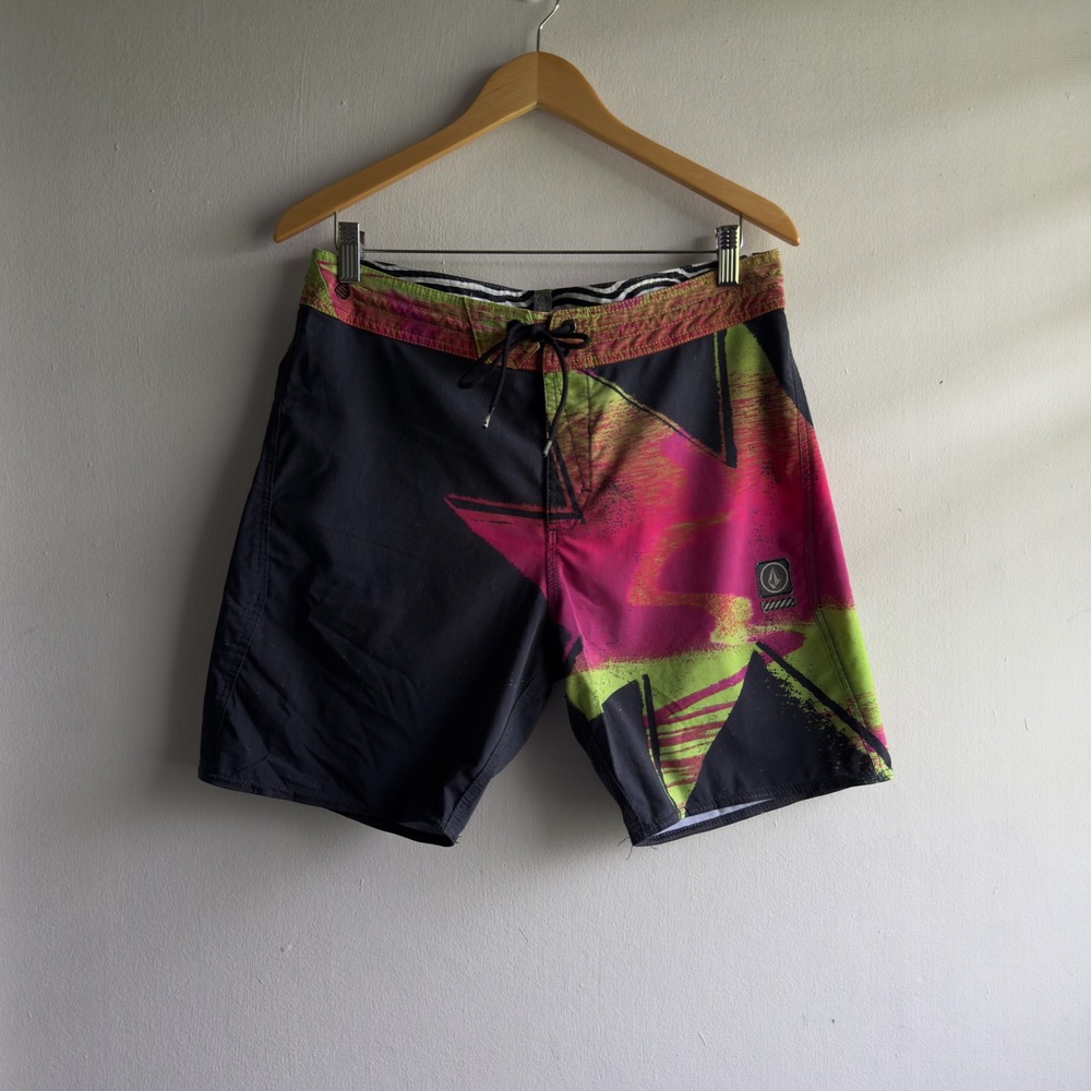Volcom Magxplotion Stoney Board Shorts Mens 31 Black Pink Green Surf Skater
